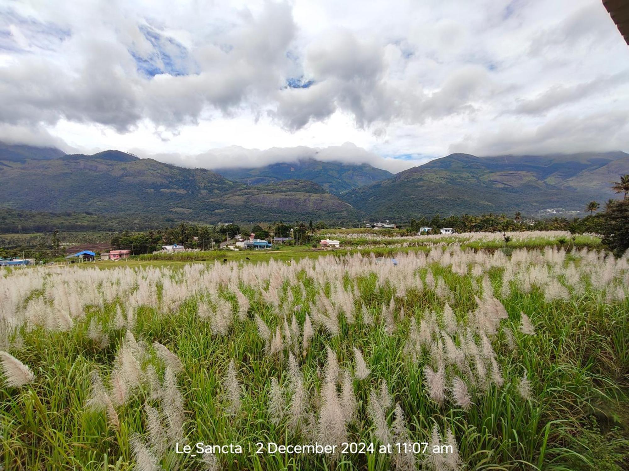 Le Sancta Homestay Maraiyur ภายนอก รูปภาพ